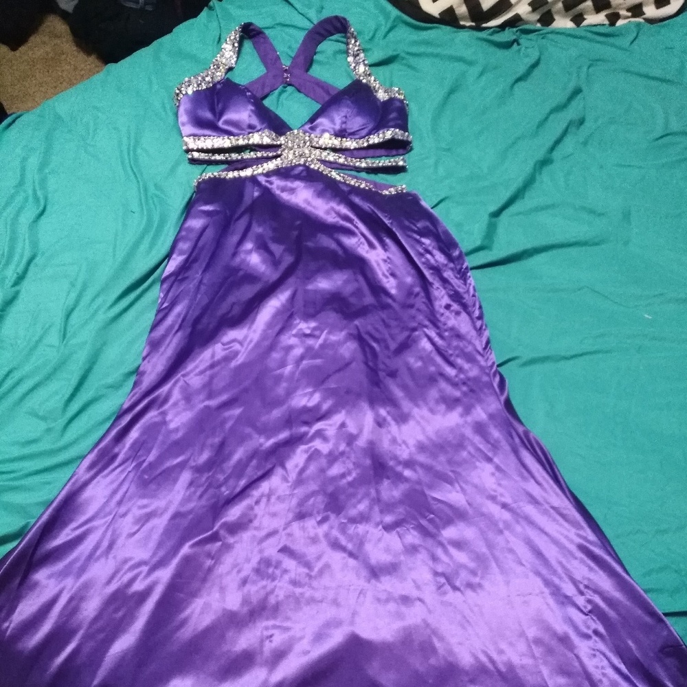 PROM DRESS